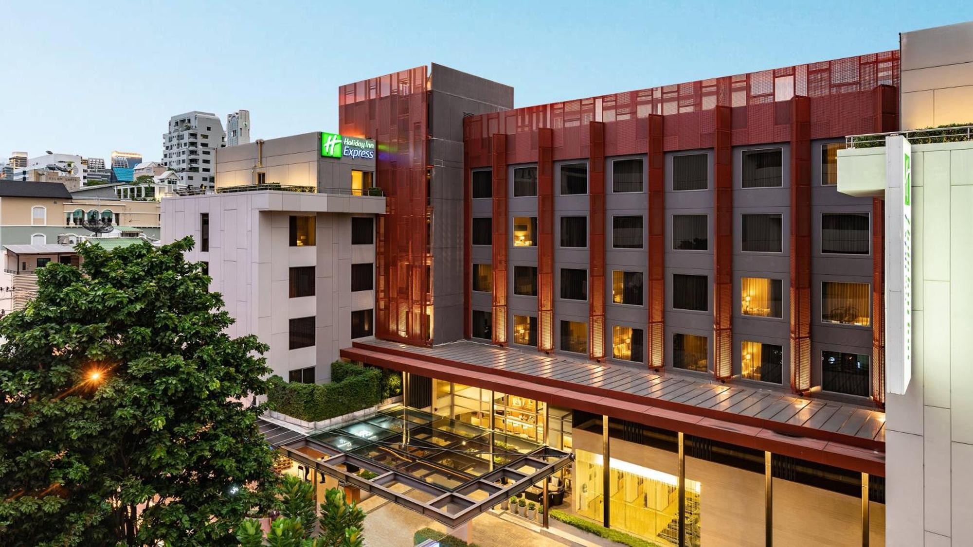Holiday Inn Express Bangkok Sathorn By Ihg Kültér fotó