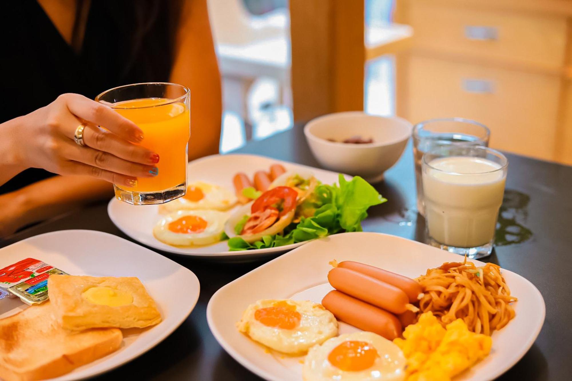 Holiday Inn Express Bangkok Sathorn By Ihg Kültér fotó